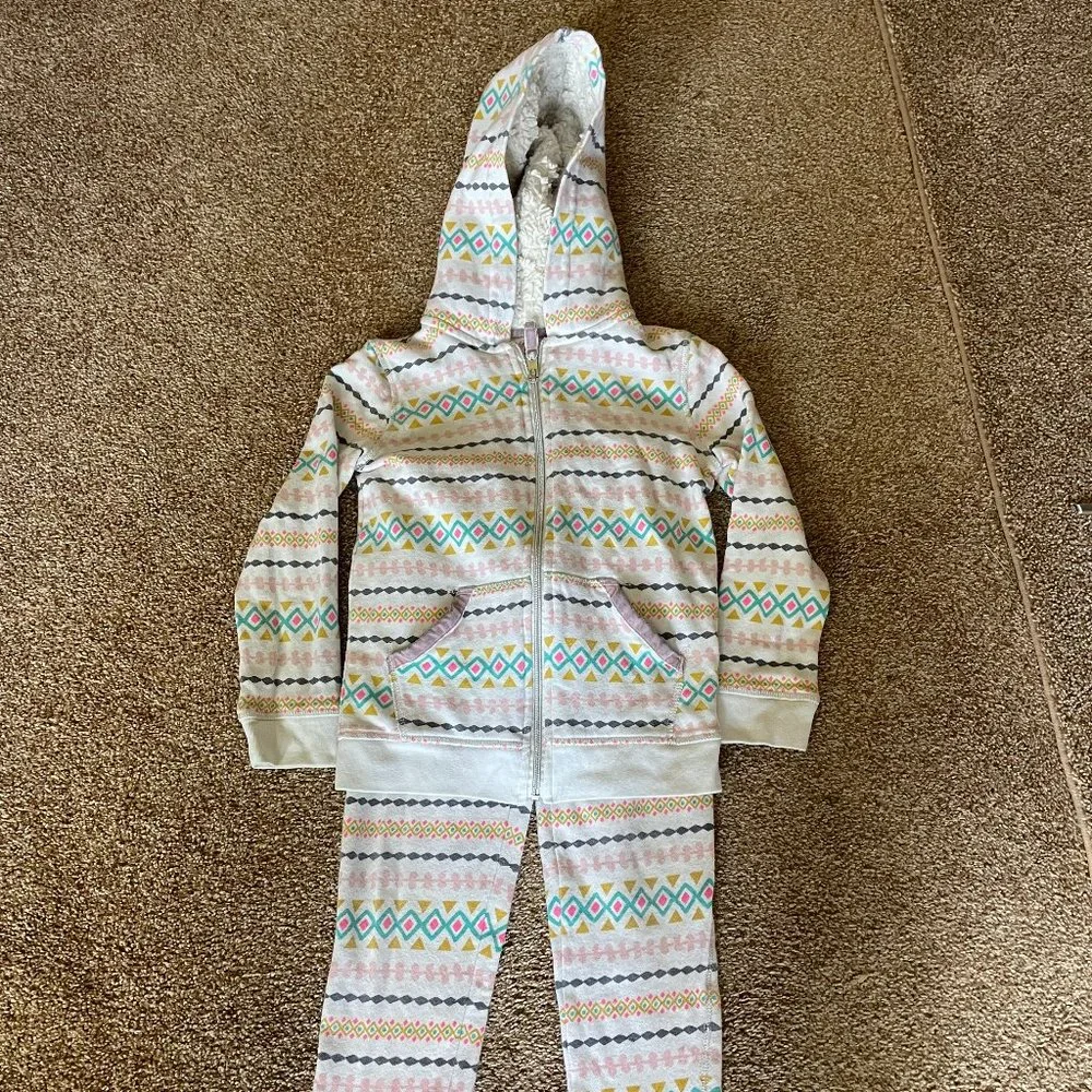 Cat & Jack hooded sweat suit 4-6